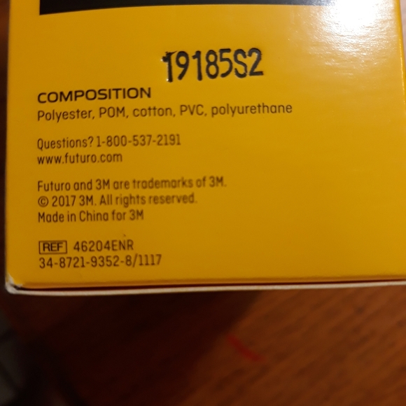 3M Futuro ARM SLING, Adjustable w/Mild Support w/Padded Strap - Picture 4 of 4